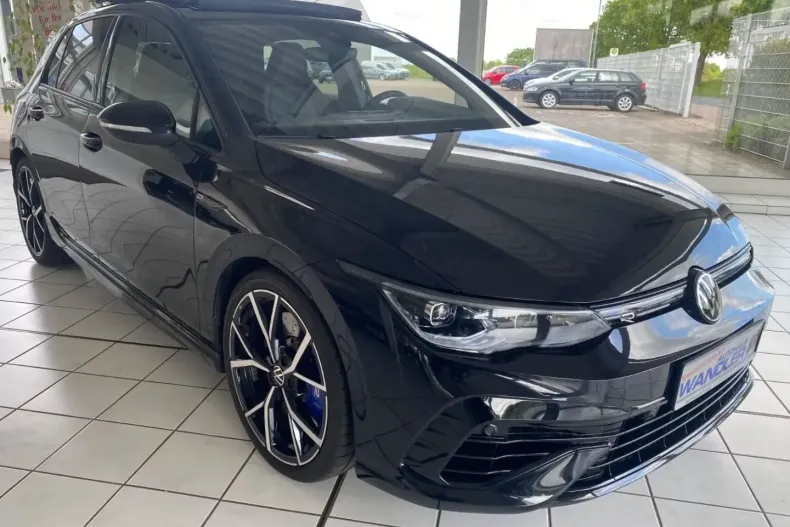 Volkswagen Golf din 2023 cu 27.191 km - oferta VOL119027 - foto 2