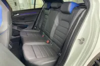 Volkswagen Golf din 2023 cu 13.900 km - oferta VOL119028 - foto 28