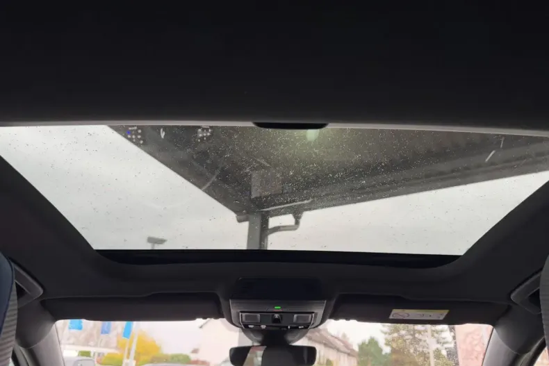 Volkswagen Golf din 2023 cu 13.900 km - oferta VOL119028 - foto 29