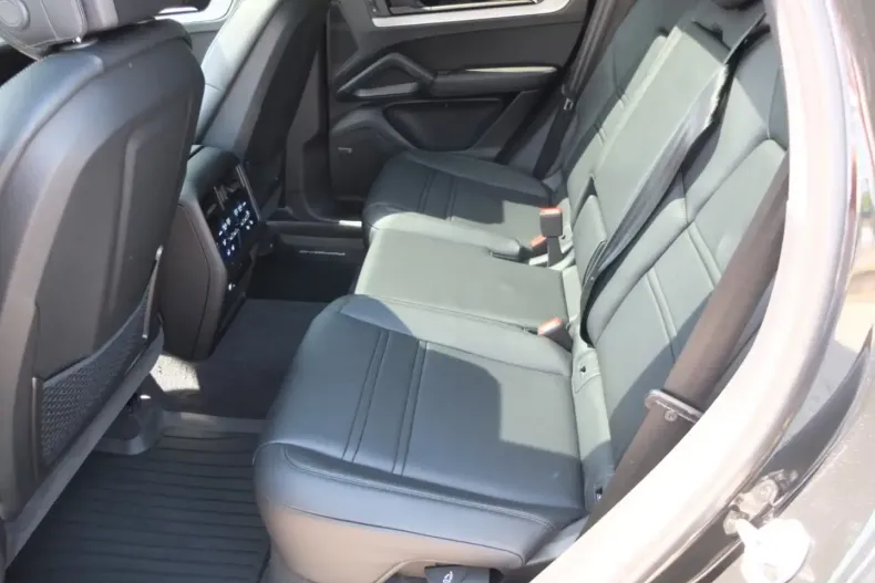 Porsche Cayenne din 2025 cu 1.000 km - oferta POR119029 - foto 15