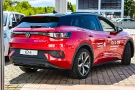 Volkswagen ID.4 din 2023 cu 14.500 km - oferta VOL119033 - foto 4