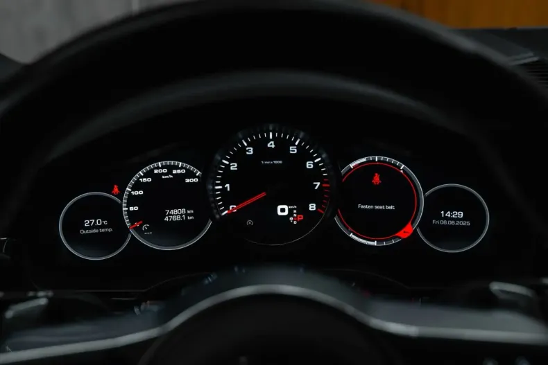 Porsche Cayenne din 2020 cu 74.000 km - oferta POR119034 - foto 9