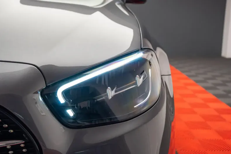 Mercedes-Benz E 300 din 2021 cu 42.000 km - oferta MER119036 - foto 4