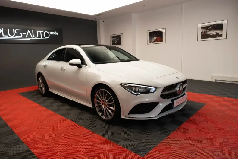Mercedes-Benz CLA 200 din 2023 cu 30.150 km - oferta MER119039 - foto 1