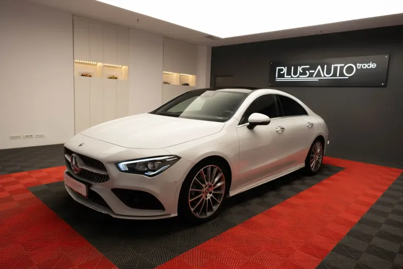 Mercedes-Benz CLA 200 din 2023 cu 30.150 km - oferta MER119039 - foto 6