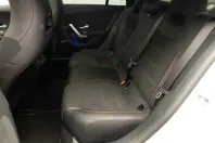 Mercedes-Benz CLA 200 din 2023 cu 30.150 km - oferta MER119039 - foto 23