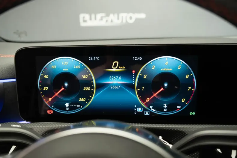 Mercedes-Benz CLA 200 din 2023 cu 30.150 km - oferta MER119039 - foto 30