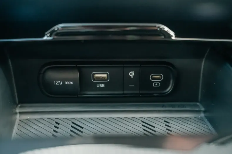 Kia Sportage din 2022 cu 21.930 km - oferta KIA119040 - foto 22