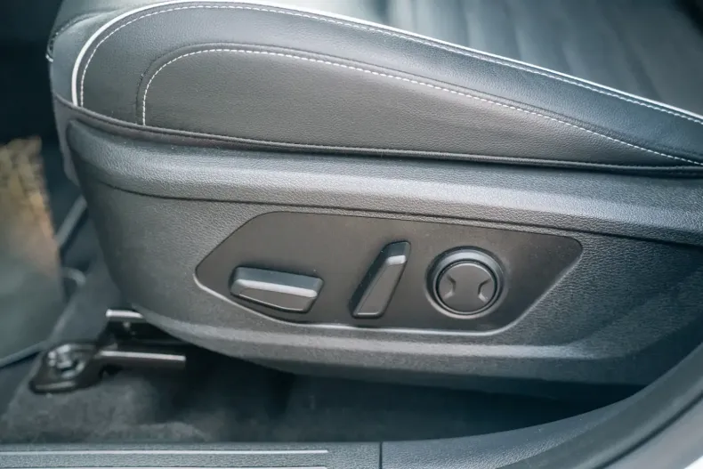 Kia Sportage din 2022 cu 21.930 km - oferta KIA119040 - foto 26