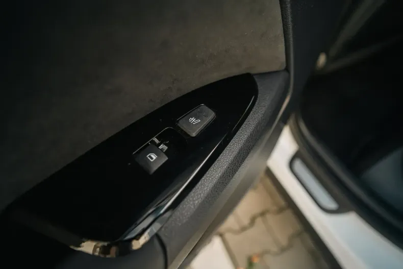 Kia Sportage din 2022 cu 21.930 km - oferta KIA119040 - foto 30