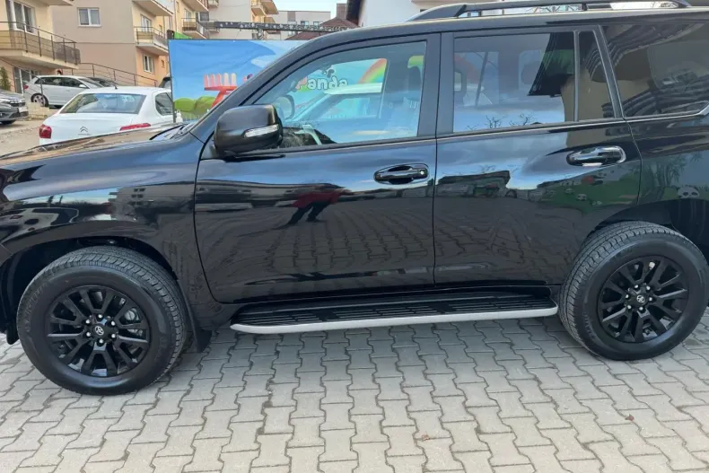 Toyota Land Cruiser din 2024 cu 29.000 km - oferta TOY119044 - foto 6