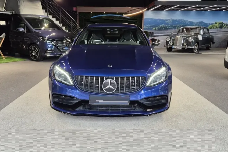 Mercedes-Benz C 63 AMG din 2020 cu 64.700 km - oferta MER119047 - foto 2