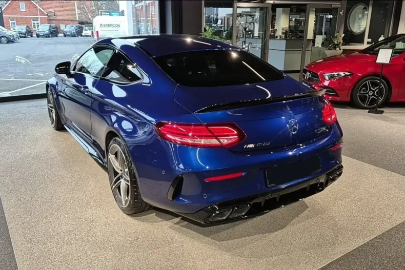 Mercedes-Benz C 63 AMG din 2020 cu 64.700 km - oferta MER119047 - foto 4