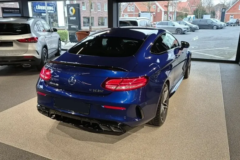 Mercedes-Benz C 63 AMG din 2020 cu 64.700 km - oferta MER119047 - foto 6