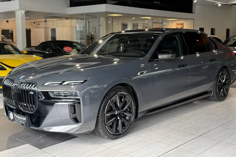 BMW i7 din 2024 cu 30.000 km - oferta BMW119048 - foto 1