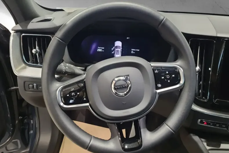 Volvo XC60 din 2021 cu 35.590 km - oferta VOL119060 - foto 9