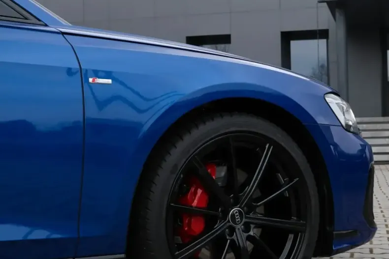 Audi A8 din 2023 cu 3.218 km - oferta AUD119061 - foto 5