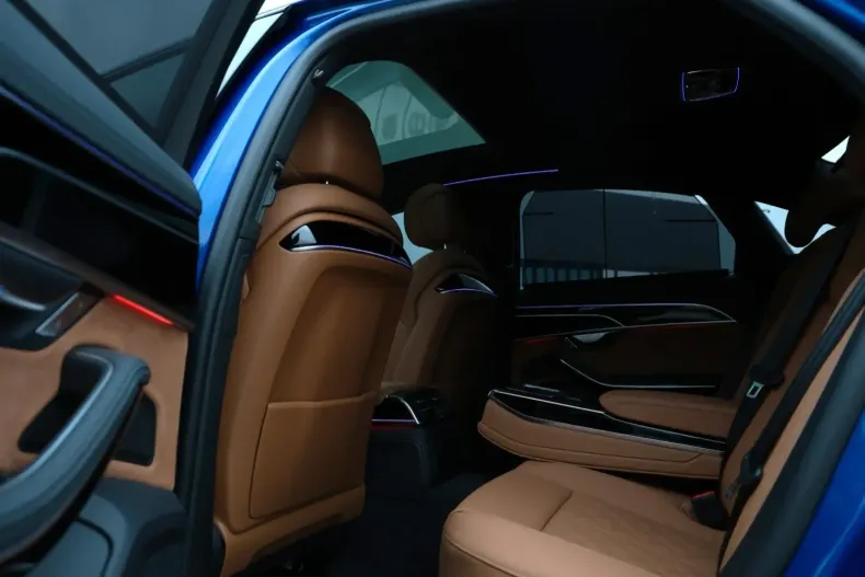 Audi A8 din 2023 cu 3.218 km - oferta AUD119061 - foto 26