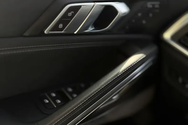 BMW X6 din 2024 cu 9.400 km - oferta BMW119073 - foto 13