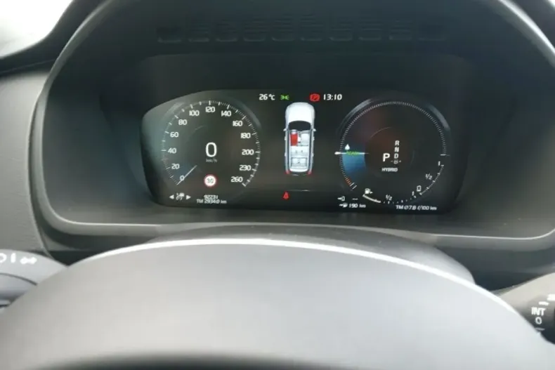 Volvo XC90 din 2020 cu 92.350 km - oferta VOL119074 - foto 5