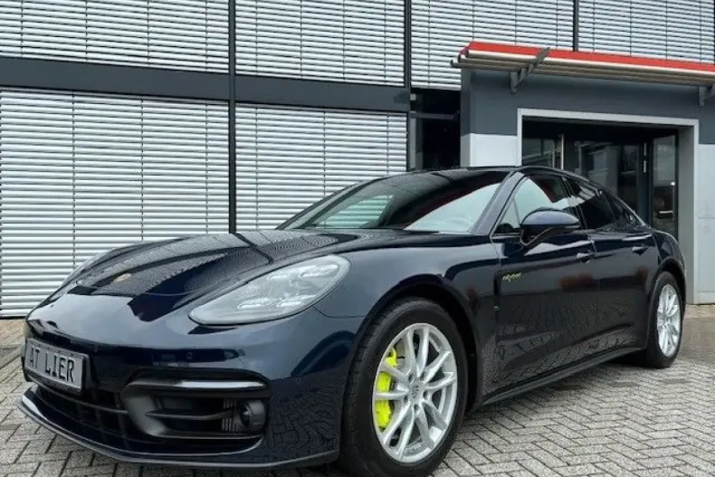 Porsche Panamera din 2022 cu 35.426 km - oferta POR119078 - foto 1
