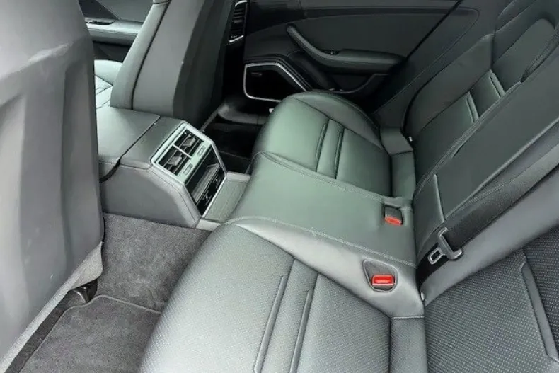 Porsche Panamera din 2022 cu 35.426 km - oferta POR119078 - foto 21