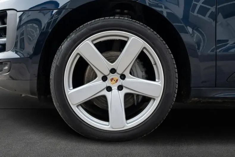 Porsche Macan din 2021 cu 100.000 km - oferta POR119079 - foto 5