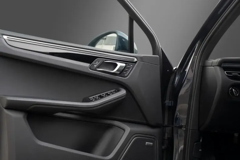 Porsche Macan din 2021 cu 100.000 km - oferta POR119079 - foto 23