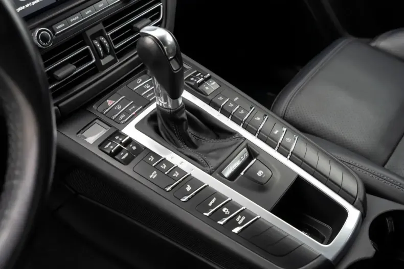 Porsche Macan din 2021 cu 100.000 km - oferta POR119079 - foto 27