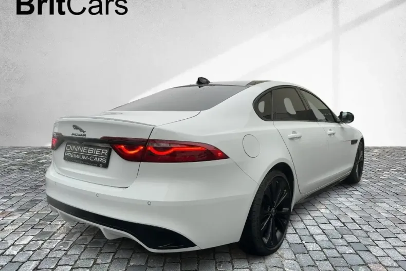 Jaguar XF din 2024 cu 20.336 km - oferta JAG119082 - foto 6