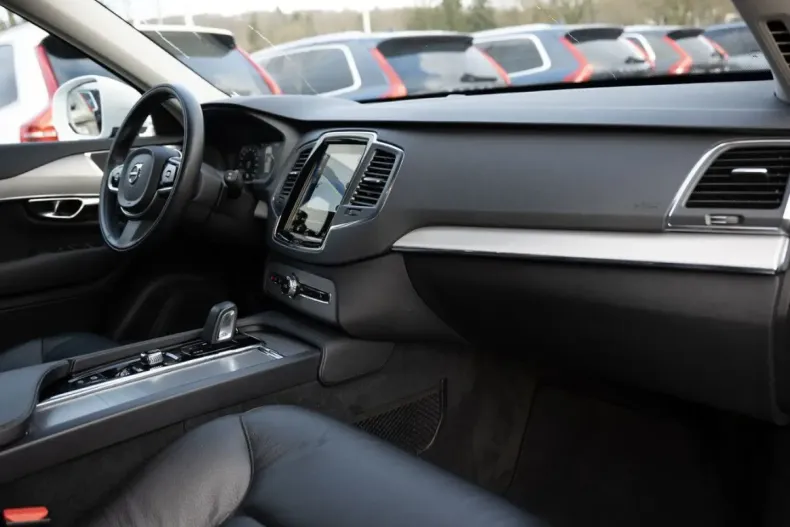 Volvo XC90 din 2020 cu 67.350 km - oferta VOL119084 - foto 6