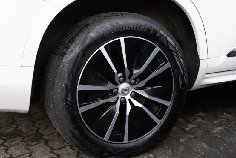 Volvo XC90 din 2020 cu 67.350 km - oferta VOL119084 - foto 7