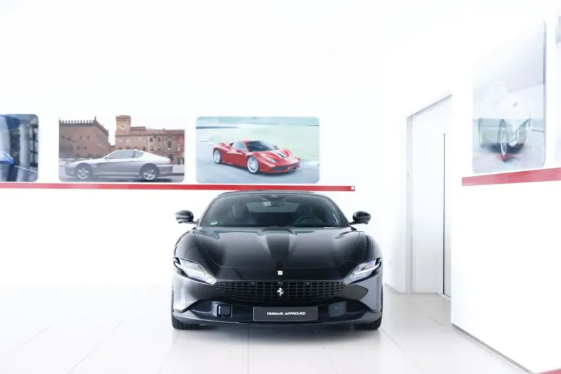 Ferrari Roma din 2022 cu 19.950 km - oferta FER119085 - foto 2