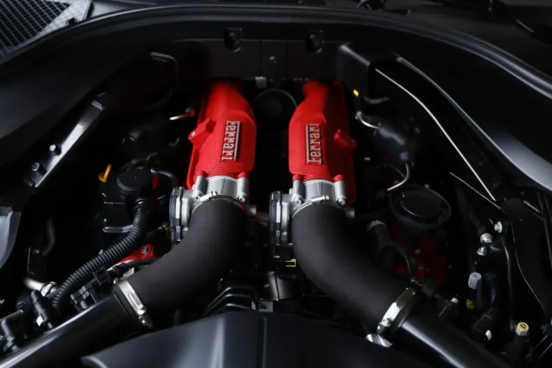 Ferrari Roma din 2022 cu 19.950 km - oferta FER119085 - foto 20