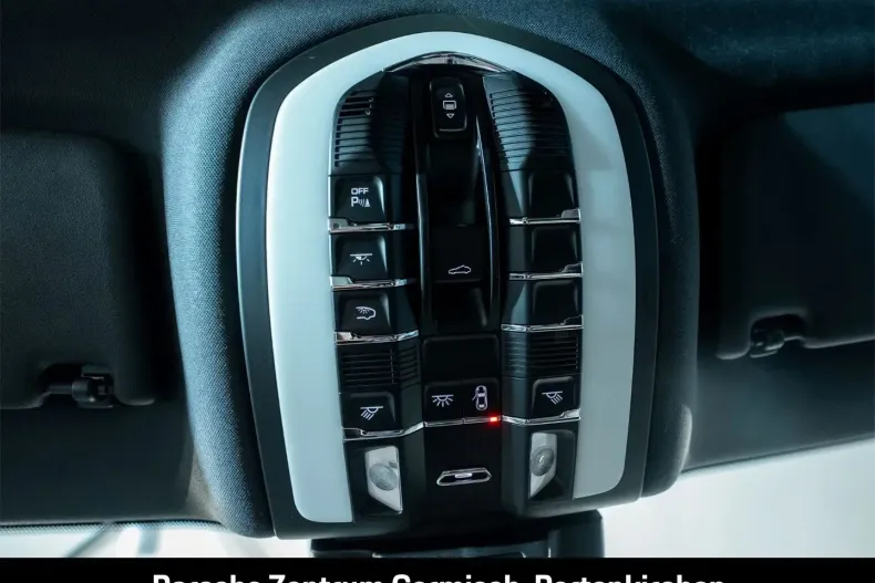 Porsche Macan din 2023 cu 15.337 km - oferta POR119090 - foto 29