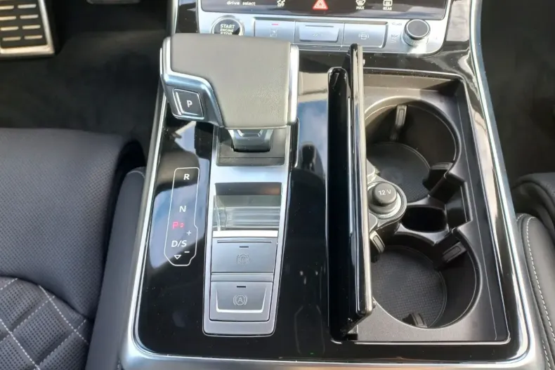 Audi Q8 din 2023 cu 49.000 km - oferta AUD119094 - foto 17