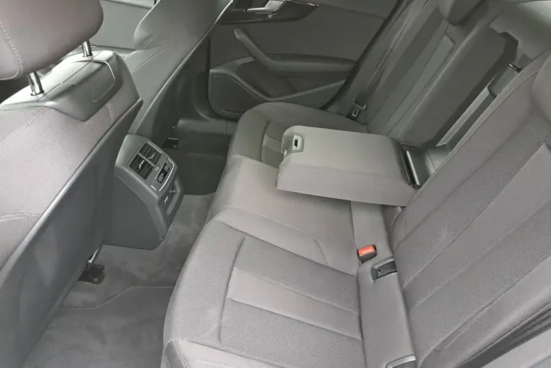 Audi A5 din 2024 cu 3.400 km - oferta AUD119095 - foto 8