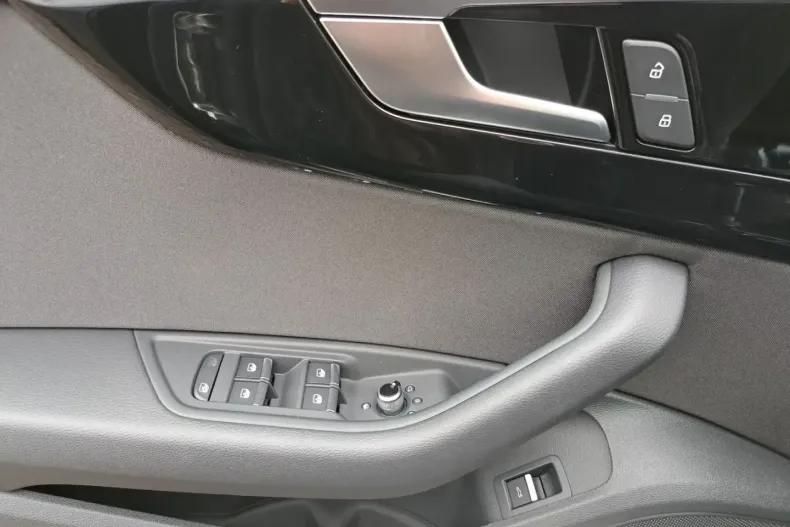 Audi A5 din 2024 cu 3.400 km - oferta AUD119095 - foto 10