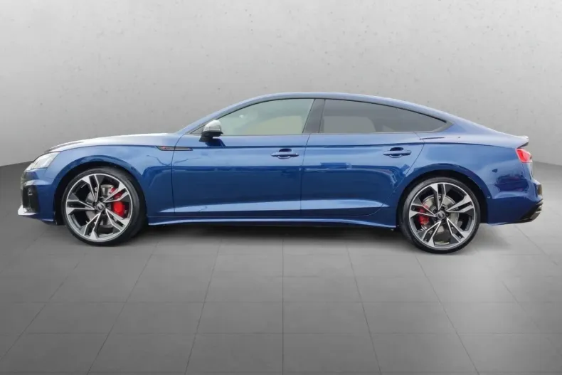 Audi A5 din 2024 cu 5.500 km - oferta AUD119096 - foto 3