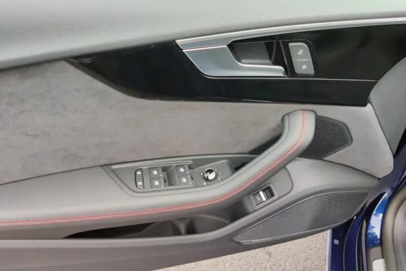 Audi A5 din 2024 cu 5.500 km - oferta AUD119096 - foto 9