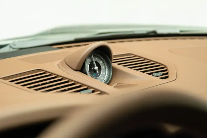 Porsche 992 din 2023 cu 8.500 km - oferta POR119097 - foto 21