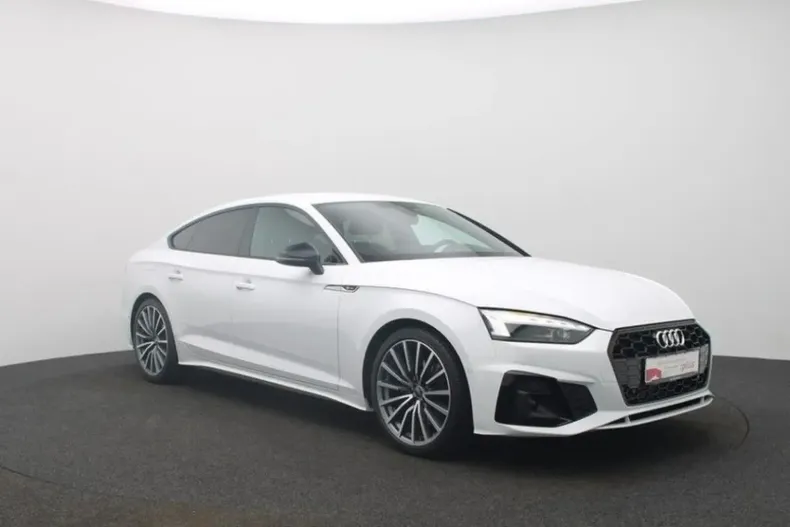 Audi A5 din 2024 cu 5.200 km - oferta AUD119098 - foto 4