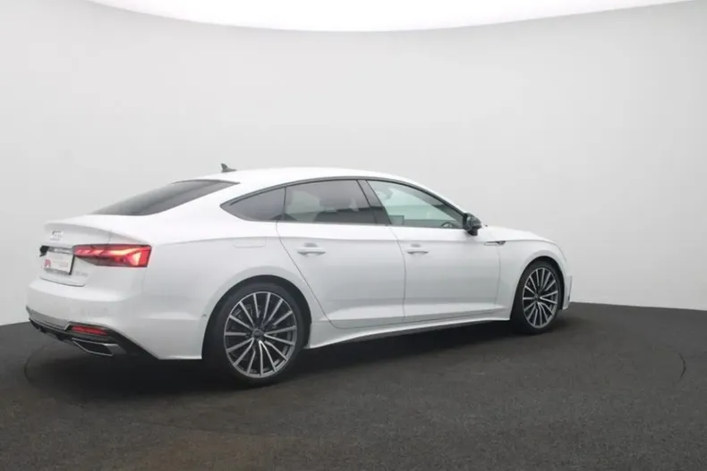 Audi A5 din 2024 cu 5.200 km - oferta AUD119098 - foto 6