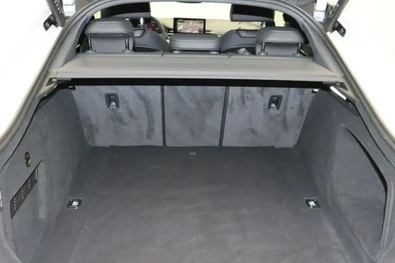 Audi A5 din 2024 cu 5.200 km - oferta AUD119098 - foto 12