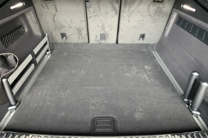 Audi Q8 din 2024 cu 23.493 km - oferta AUD119101 - foto 13