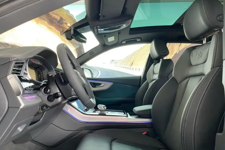 Audi Q8 din 2024 cu 23.493 km - oferta AUD119101 - foto 19