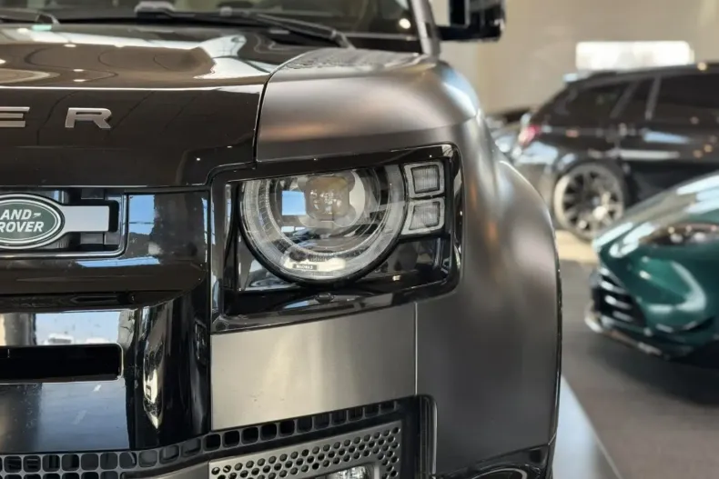 Land Rover Defender din 2023 cu 36.335 km - oferta LAN119102 - foto 13