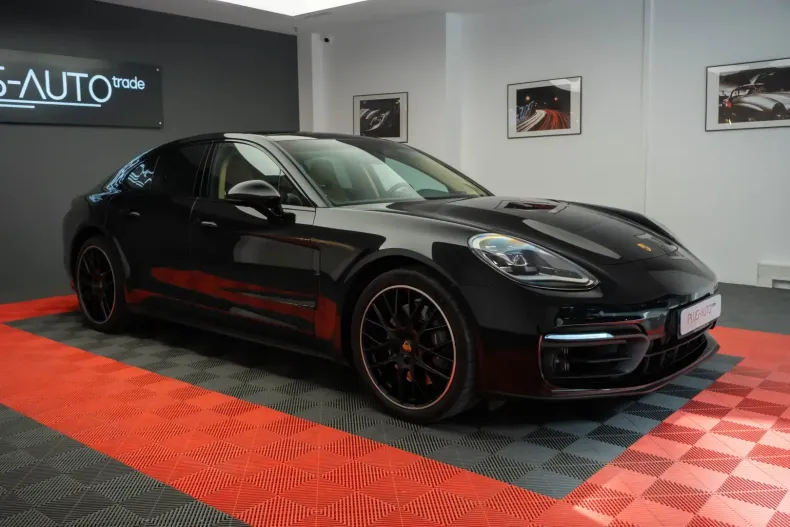 Porsche Panamera din 2023 cu 69.800 km - oferta POR119106 - foto 1