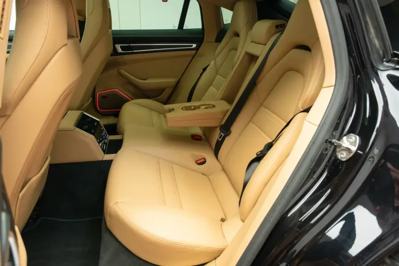 Porsche Panamera din 2023 cu 69.800 km - oferta POR119106 - foto 29