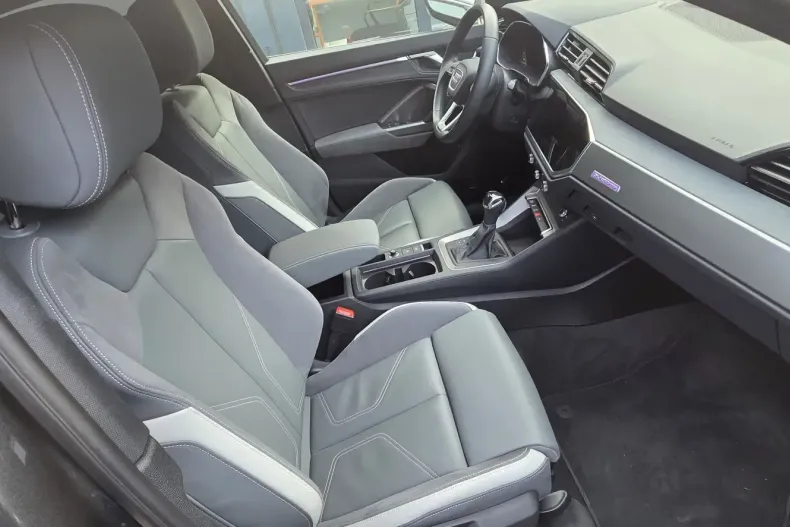 Audi Q3 din 2024 cu 12.339 km - oferta AUD119109 - foto 10